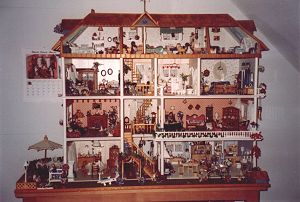 Heide's dollhouse